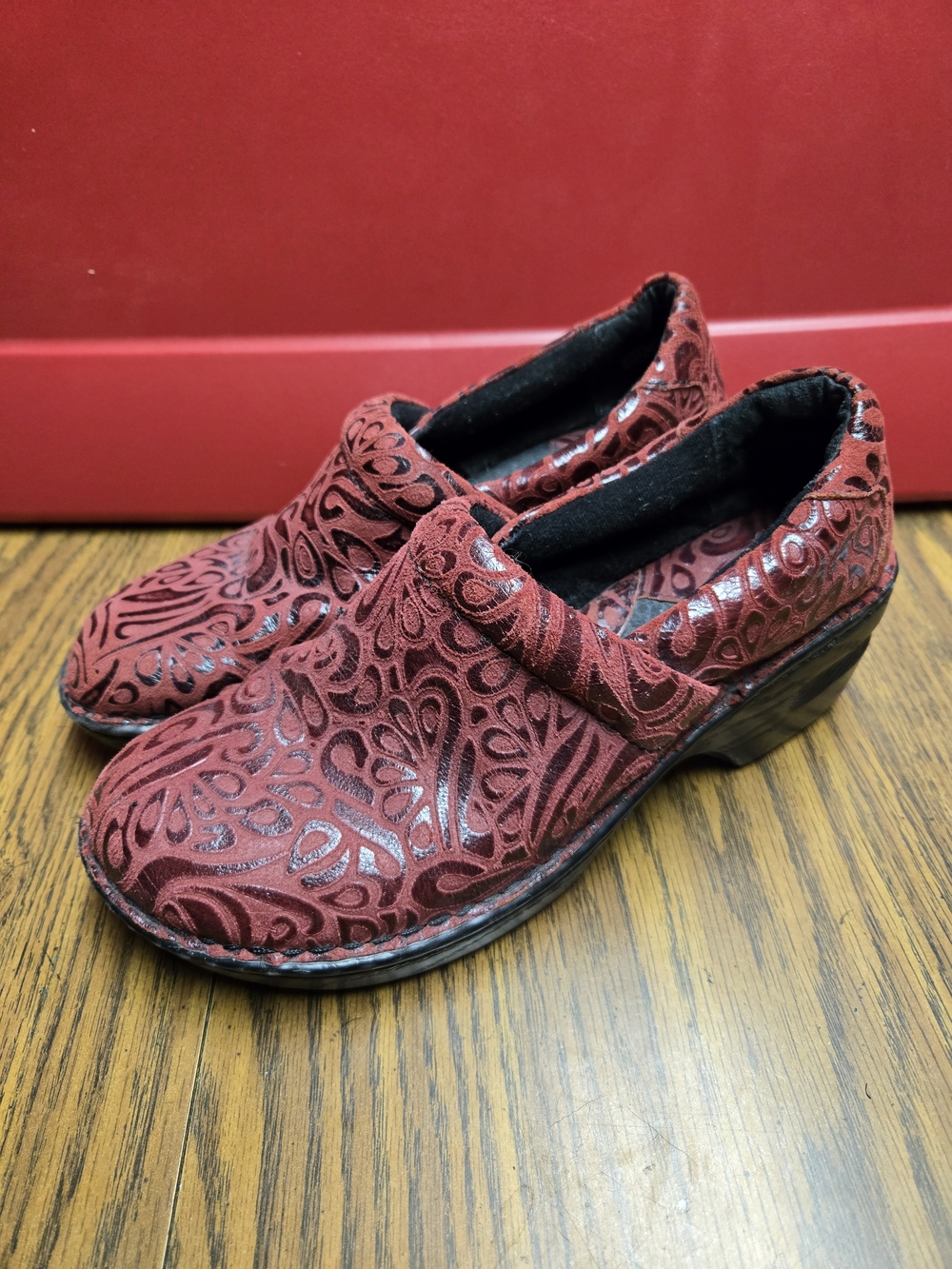 Women's b.o.c. Suede Burgundy Floral-Pattern Slip-On Clogs.